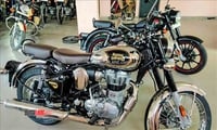 স্পেশাল ফিচার নিয়ে লঞ্চ হল Royal Enfield Classic 350 BS6